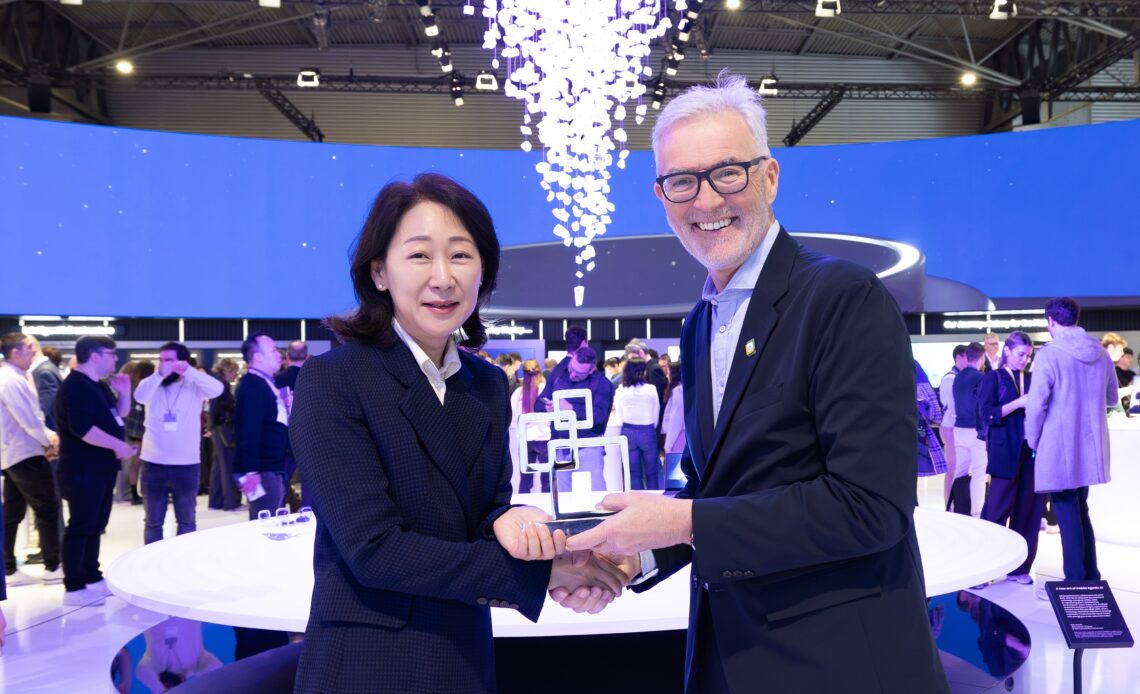 Samsung Galaxy S26 Ultra Wins Best in Show at MWC 2026