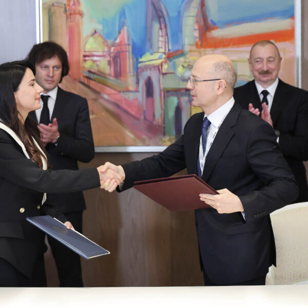 Azerbaijan and Georgia Sign Key Energy and Railway Agreements