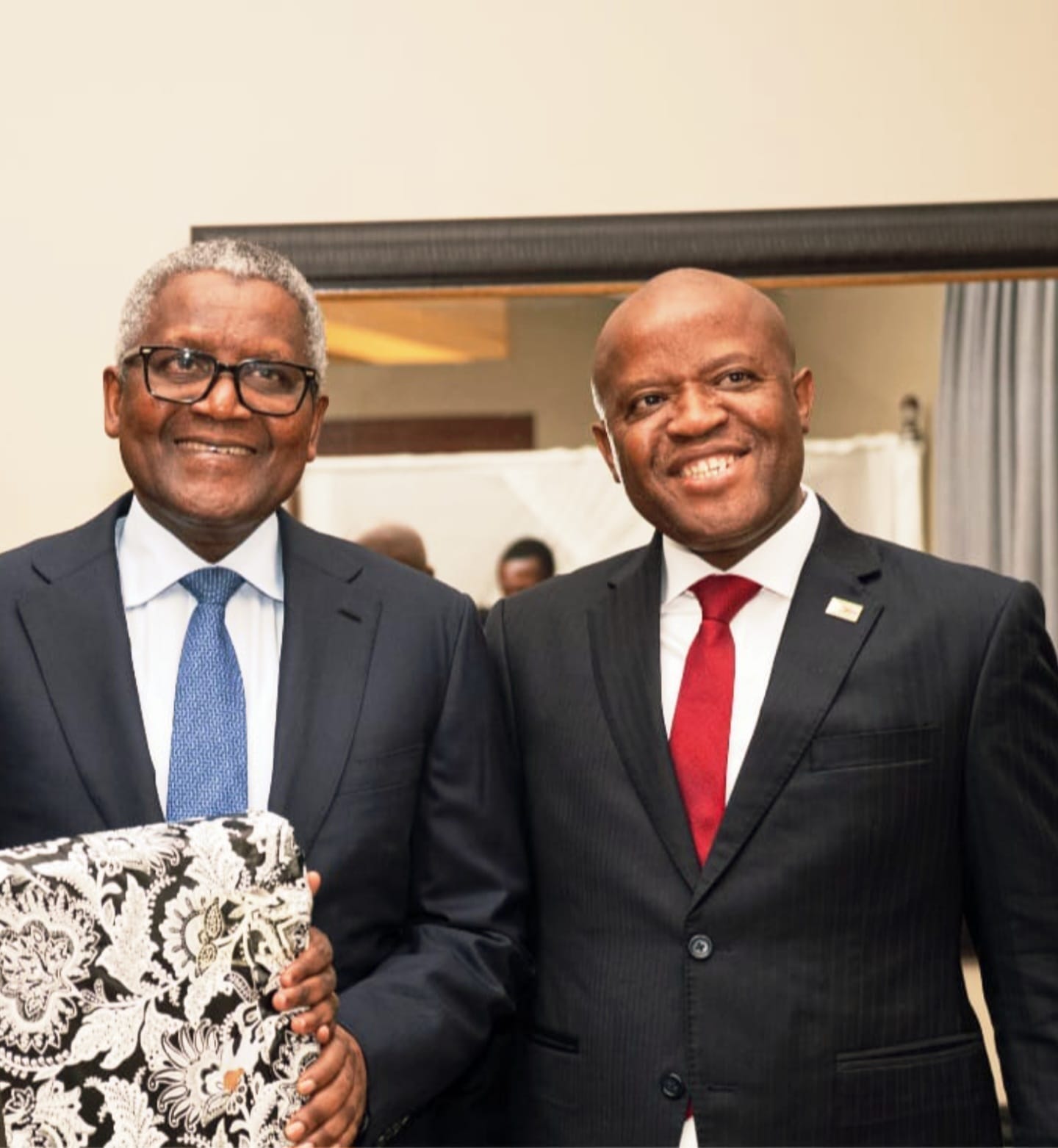BARD SANTNER HANDLES US$1.6 BILLION DANGOTE IPO IN ZIM